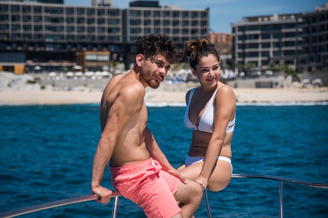 Luxury 42' Yacht Tour in Cabo for Snorkeling and Sunset - Weather, mobility, and practical limits