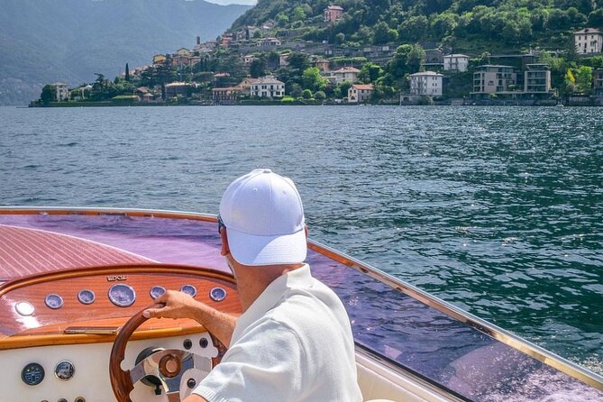 Luxury Boat Tour on Lake Como: Prosecco, Movie Locations & Music - Four hours takes you to Bellagio and the northern sights