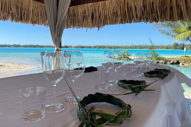 LUXURY Catamaran Bora Bora : The Sunset Escape - Drinks, snacks, and the onboard atmosphere