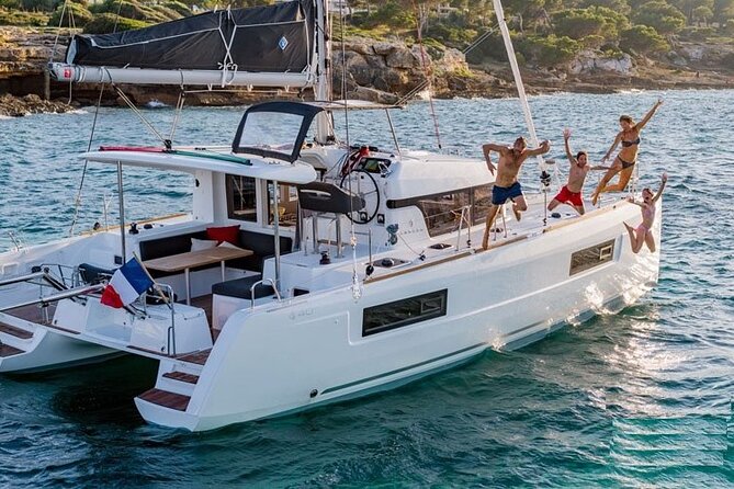 Luxury Catamaran in the Maddalena Archipelago from PALAU - Santa Maria and the Manto della Madonna