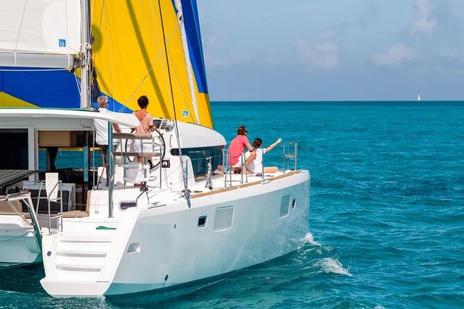Luxury Catamaran in the Maddalena Archipelago from PALAU - What to bring and who will enjoy it