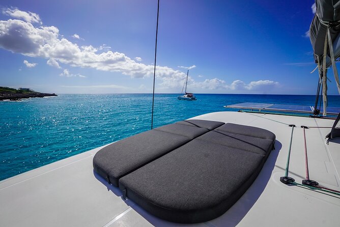 Luxury Catamaran Private Charter in St. Maarten/St. Martin - What the all-inclusive setup really gives you