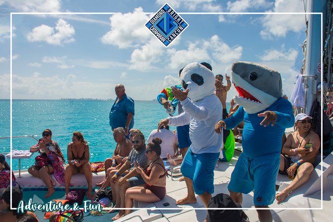 Luxury Catamaran tour to Isla Mujeres with Transportation from Cancun - Snorkeling at the coral reef