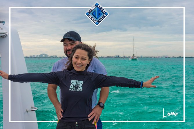 Luxury Catamaran tour to Isla Mujeres with Transportation from Cancun - Who will enjoy this Cancun catamaran trip