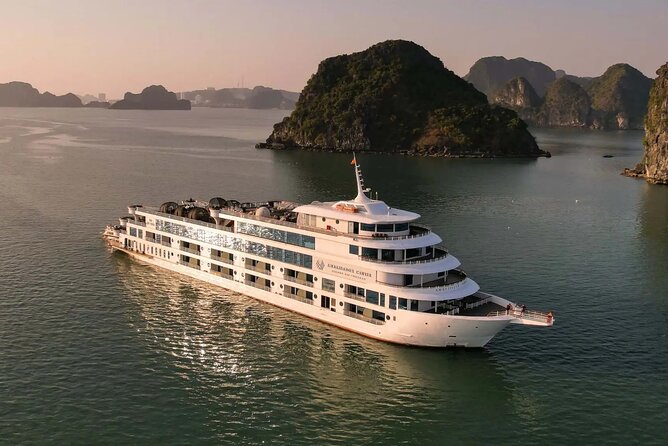 Luxury Cruise 2-day Explore Halong Bay from Hanoi - Why an overnight cruise makes sense in Halong Bay