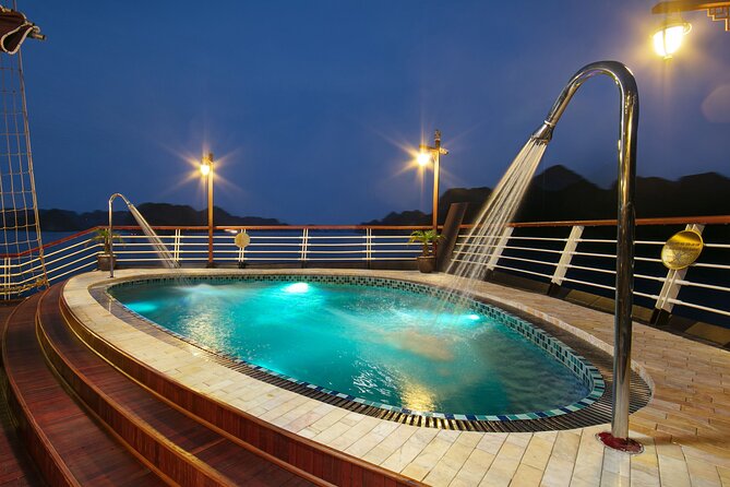 Luxury Cruise 5 star Top Tier Lan Ha bay 2D1N/ 3D2N - The two-night version adds a useful second day