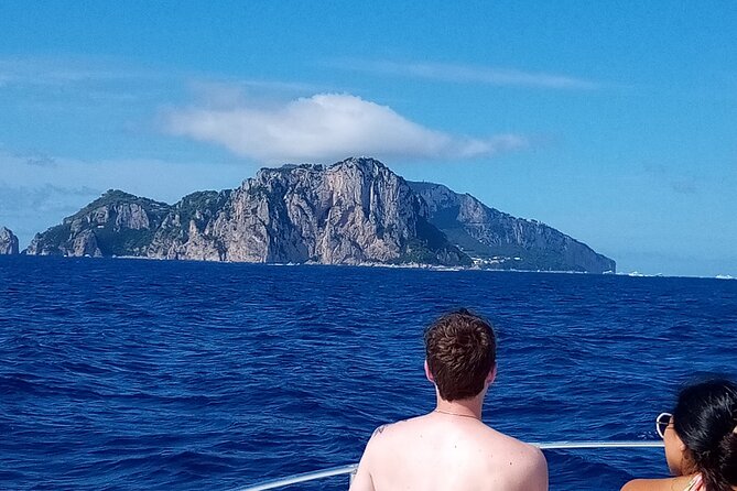 Luxury cruise from Salerno along the Amalfi Coast - Amalfi gives you a short taste of the town