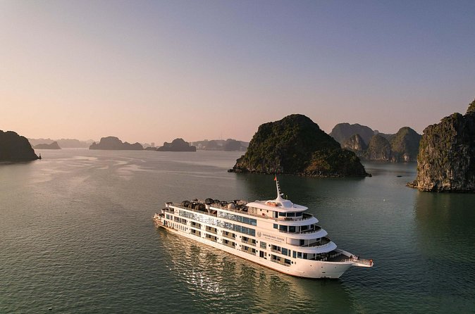 Luxury Cruise Full Day Explore Halong Bay - Luon Cave, the most hands-on stop