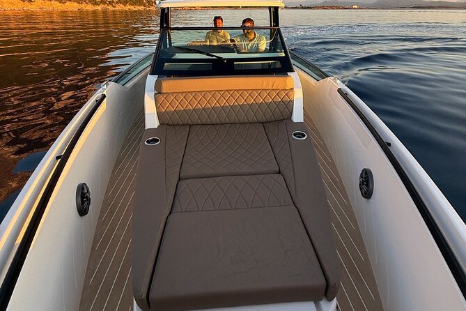 Luxury cruise to the archipelago of La Maddalena and Costa Smeralda - What the catamaran format means