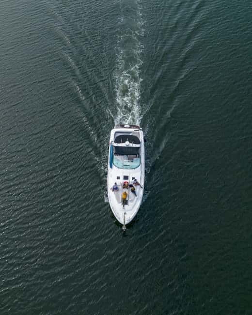 Luxury Douro Yacht Tour: Scenic Views & Complimentary Drinks - Practical booking advice