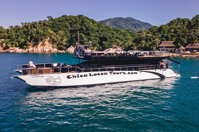 Luxury Mega Yacht 100' Limousine of the Sea 2: Puerto Vallarta - Music, mood, and the question of quiet