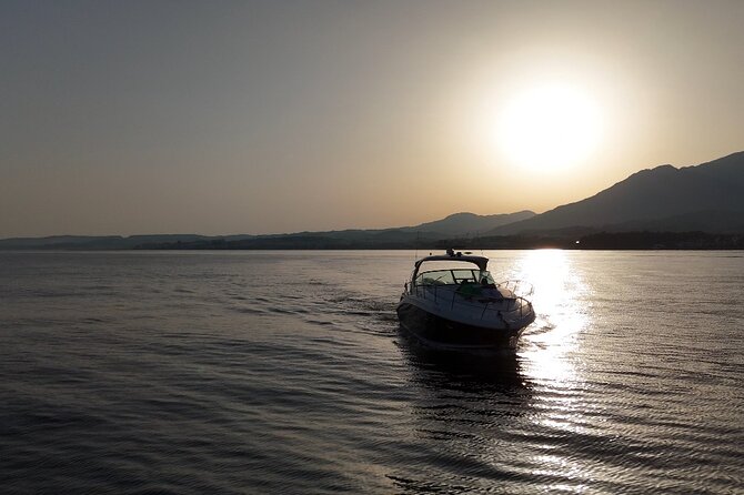 Luxury Motor Yacht in Estepona. Dophin spotting, swimming, etc - Swimming in a quiet cove