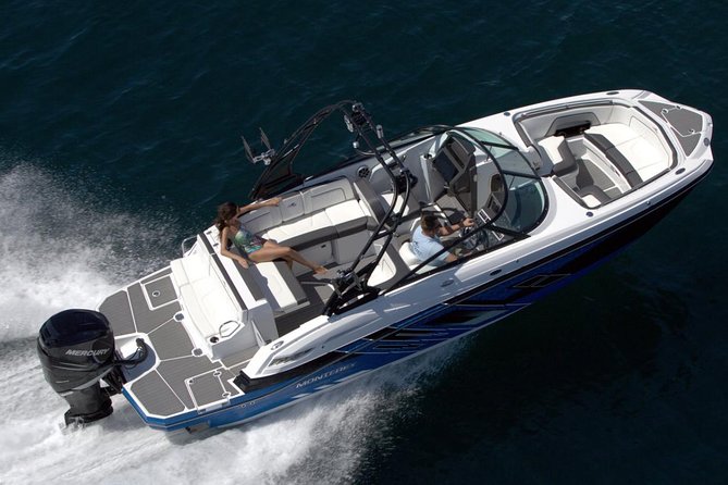 Luxury Private Boat Charter - A private Tampa boat day built around your group