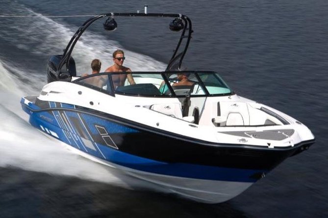 Luxury Private Boat Charter - Choosing among Egmont Key, beaches, and city stops