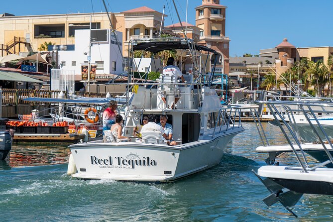 Luxury Private Yacht Charter in Cabo San Lucas Mexico - A private boat around Cabo’s most famous rocks