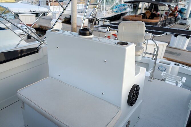 Luxury Private Yacht Charter in Cabo San Lucas Mexico - Lover’s Beach and Pelican Rock
