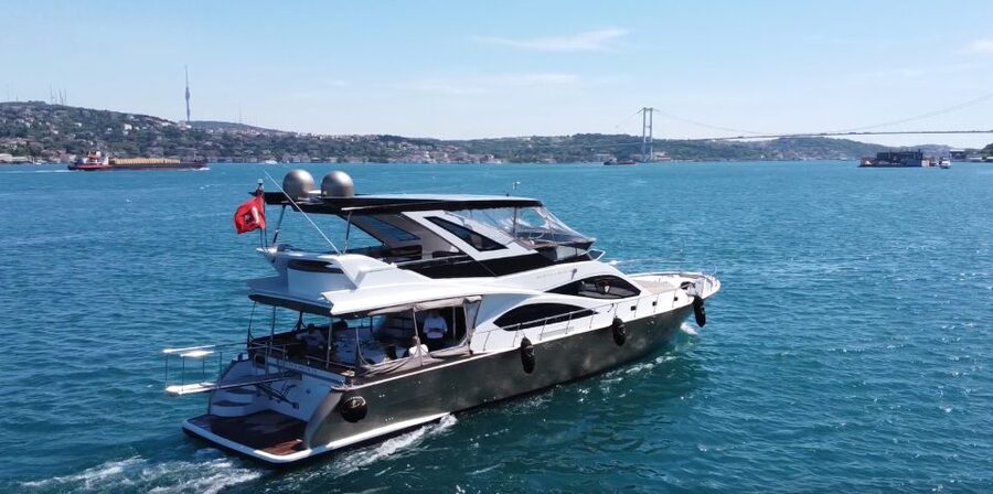 Luxury Private Yacht Rental - Why the Bosphorus is Istanbul’s best sightseeing route
