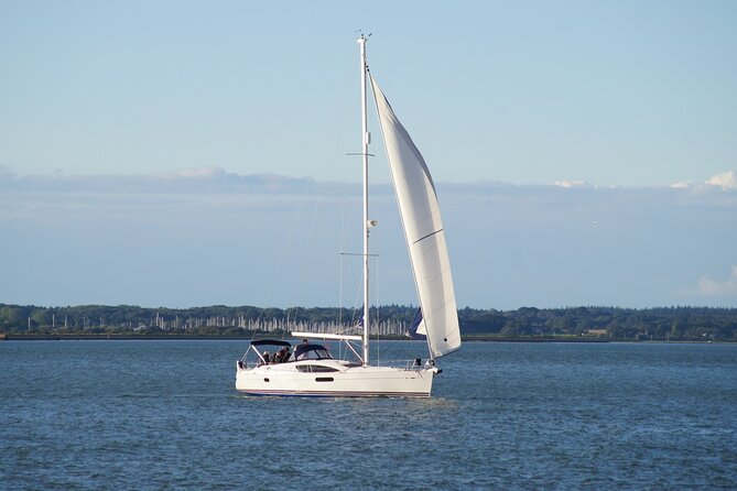 Luxury Sailing Experience Day with Champagne and Lunch or Dinner - The Solent route and Isle of Wight views