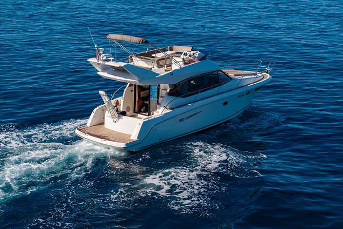 Luxury sunset cruise in Dubrovnik - Who Will Enjoy This Evening Most
