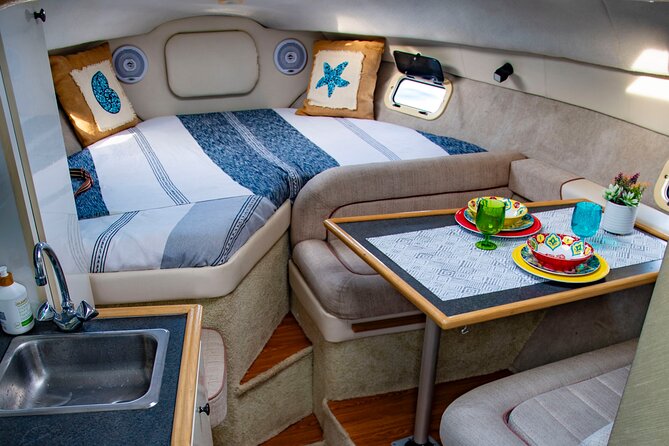 Luxury Yacht Charter and Arch Tour in Cabo San Lucas - What the crew adds to the experience