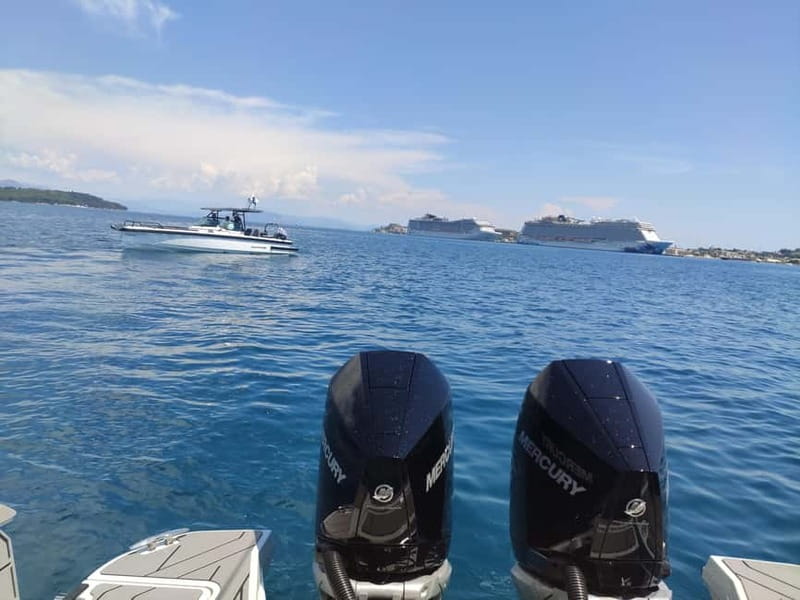 Luxury Yacht Experience Semi-Private North East - Corfu Town from the water