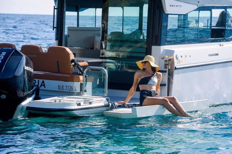 Luxury Yacht Experience Semi-Private North East - Vidos Island and the coastal ride