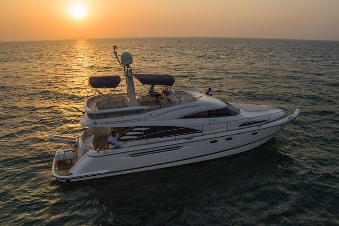 Luxury Yacht Tour Around Palm Island - Who will enjoy this yacht cruise most