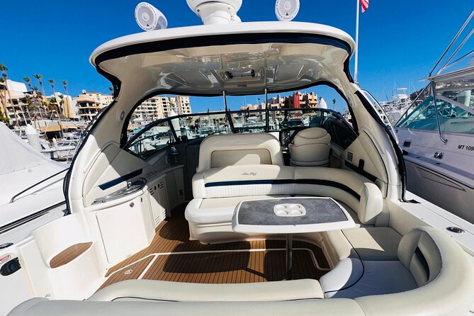 Luxury Yacht Tour in Los Cabos 45FT SeaRay Sundancer - The Pacific side and Divorce Beach