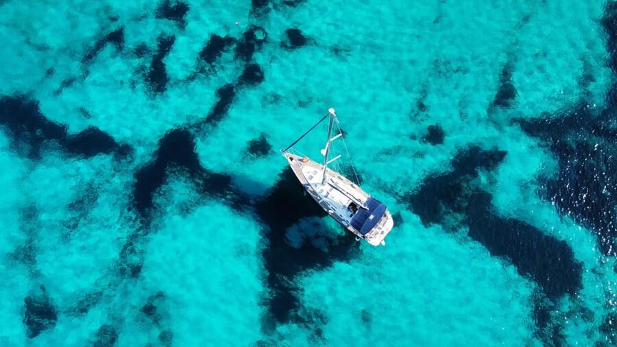 Malta Gozo Comino: Full Day Sailing Charter - Why the 14-Meter Sailboat Matters