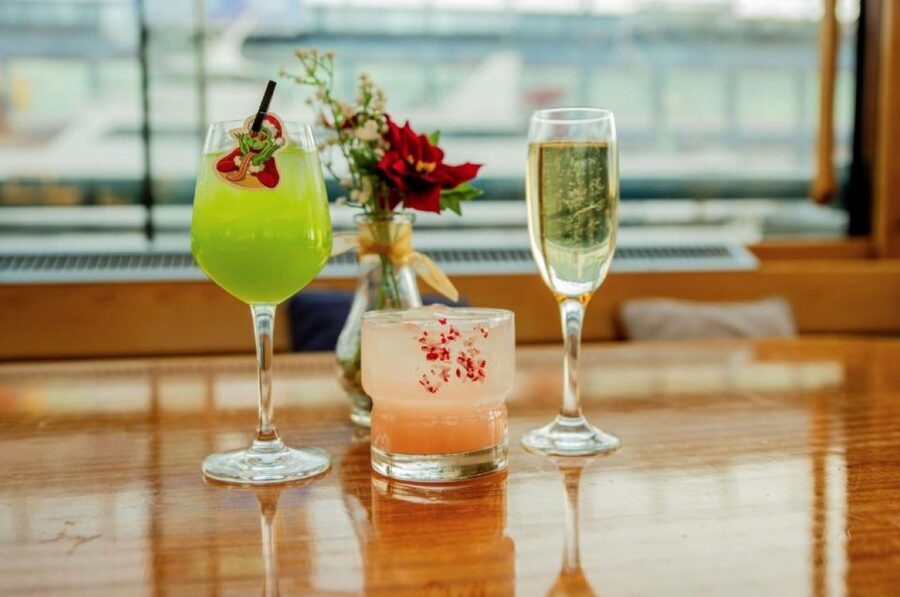 Manhattan: Statue and Skyline Cruise Aboard a Luxury Yacht - FAQ