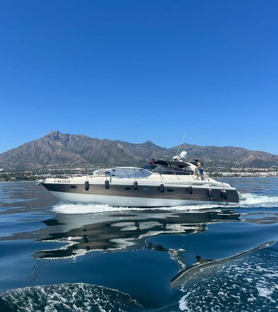 Marbella: Private Cruise in Luxury Yacht - What to wear and bring for a comfortable day