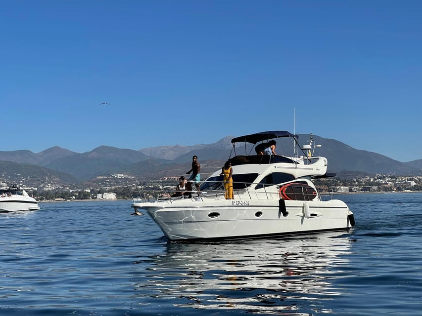 Marbella: Private Cruise in Yacht - Swimming, paddleboarding, and time at anchor