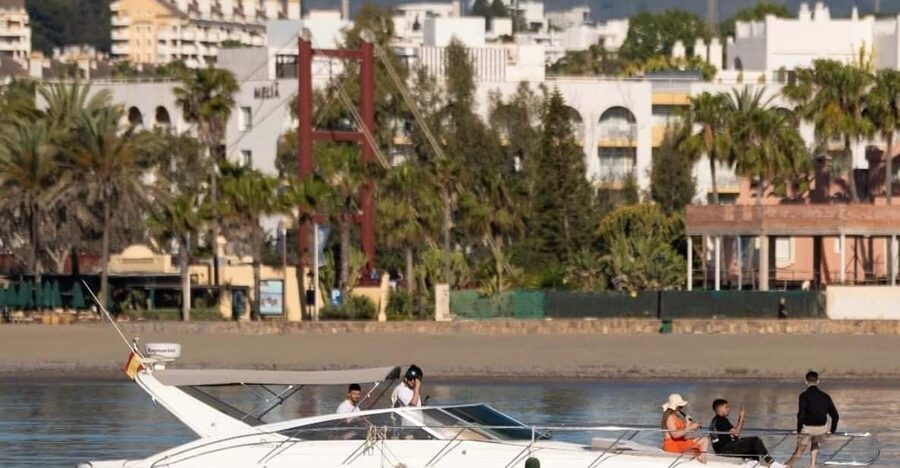 Marbella: Puerto Banús 2-hour luxury catamaran - The swimming stop and its tradeoff