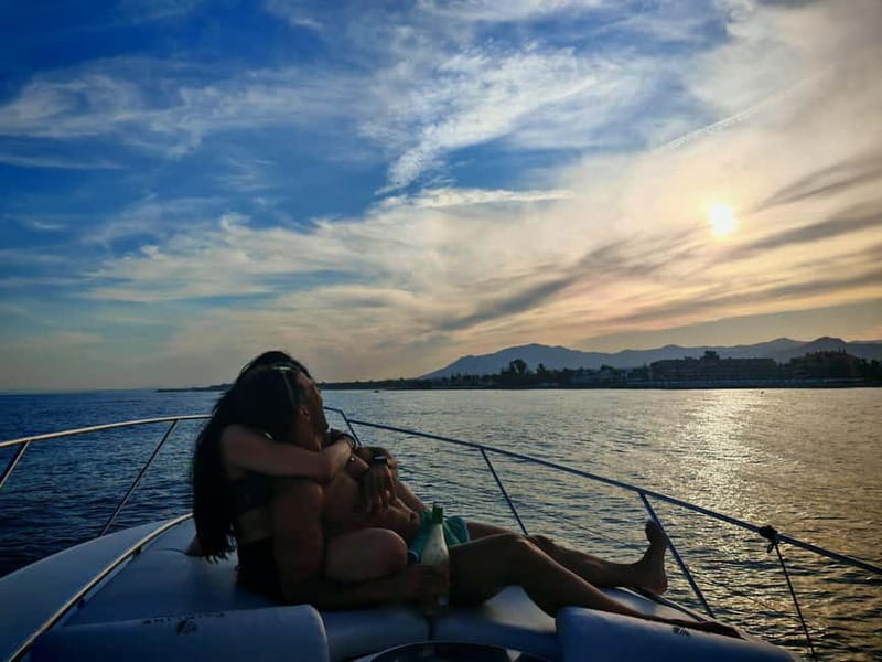 Marbella: Sunset on a Shared Yacht with Cava and Strawberries - Cava, strawberries, and the small details