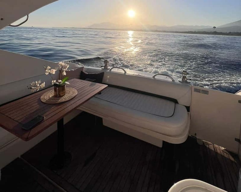 Marbella: Sunset on a Shared Yacht with Cava and Strawberries - What the one-hour route feels like