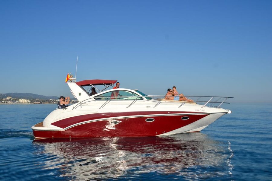 Marbella: views from a yacht for one or two hours - Passing Puerto Banús and San Pedro