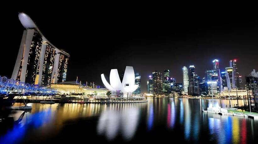 Marina Bay Sands Yacht Cruise - 7:40 PM at Palawan Beach for Wings of Time