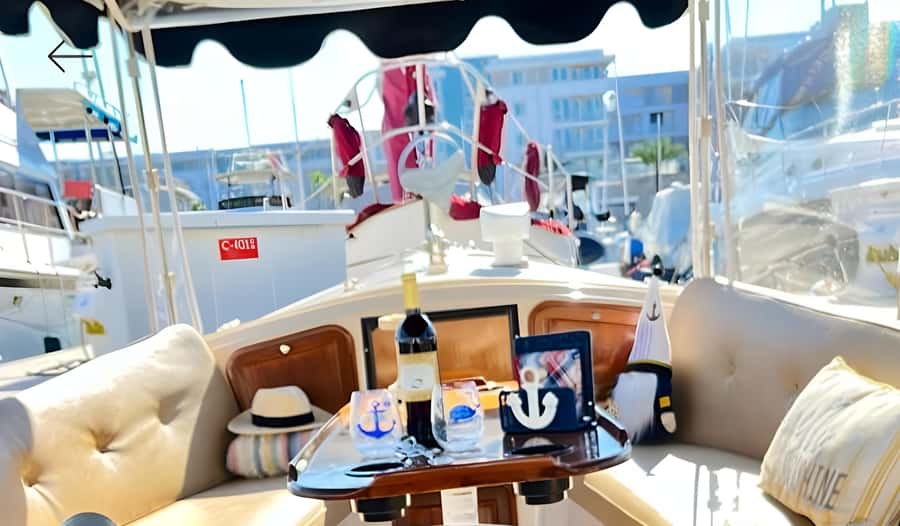 Marina Del Rey Luxury Boat Cruise Wine, Charcuterie Sealions - Finding the dock at 4360 Via Marina