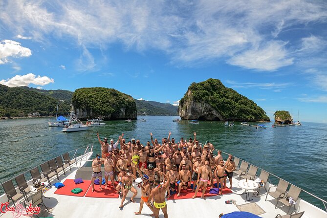 Mega Yacht Limousine of the Sea 1: Puerto Vallarta - Why this works well for weddings and large groups