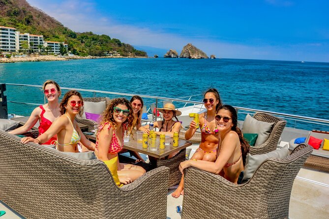 Mega Yacht Limousine of the Sea 1: Puerto Vallarta - Meeting points, confirmation, and the non-refundable booking