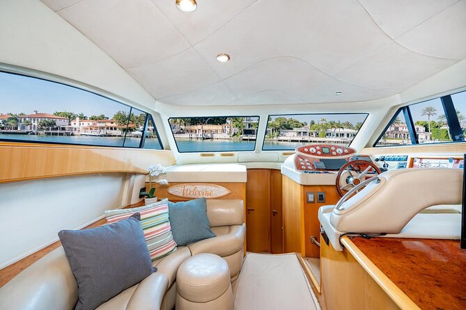 Miami 2 Hours Private Yacht Tour for 13 ppl on a 50 ft Yacht - Miami Beach Marina and the five-minute pause