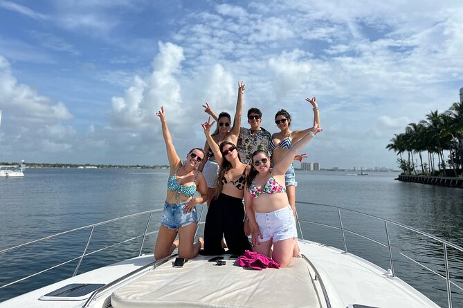 Miami Boat Rental for Day or Sunset Cruise with Captain - Choosing daytime, sunset, or nighttime