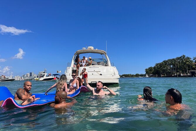 Miami Boat Rental for Day or Sunset Cruise with Captain - What the boat provides for your group