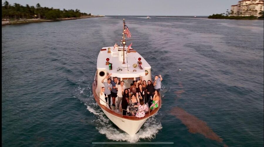 Miami: Miami Skyline Vintage Yacht Cruise, - Who will enjoy this tour most