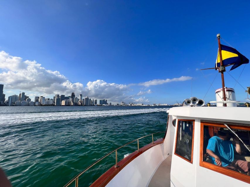 Miami: Miami Skyline Vintage Yacht Cruise, - Meeting the yacht at Miami Beach Marina