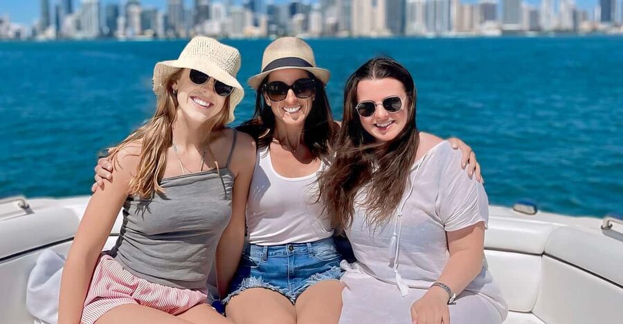 Miami: Private Boat Charter Guided and Tailored Experience - The Downtown skyline and Bayside views