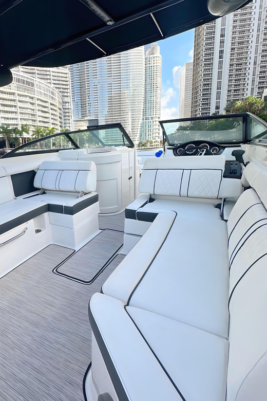 Miami: Private Boat Charter Guided and Tailored Experience - Di Lido, Hibiscus, Palm, and Fisher Island from the water