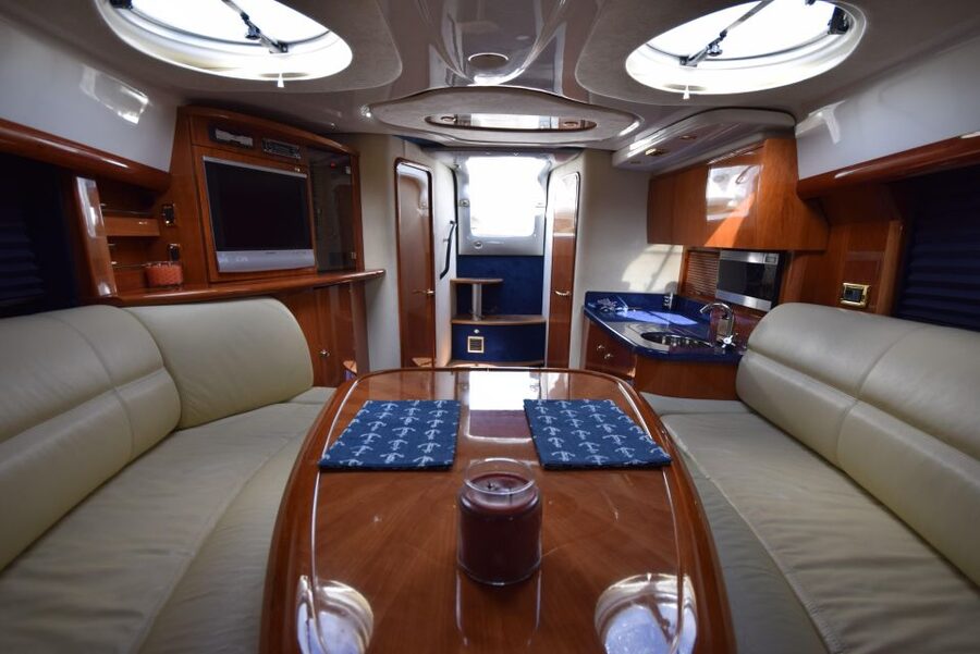 Miami: Private Yacht for up to 12 People - Who will enjoy this yacht trip most