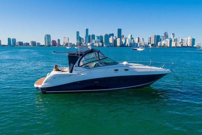 Miami Private Yacht Rental 2 to 4 hours for 12 people - Sightseeing, swimming, and island time