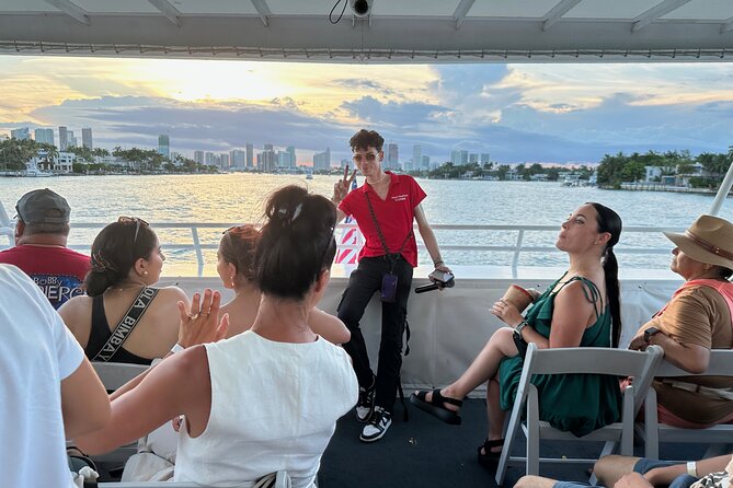 Miami Skyline Boat Cruise Past Millionaire's Homes Optional Stop - Guides, narration, and sound quality